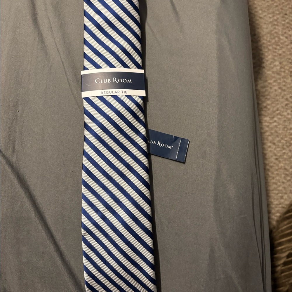 Club Room Navy and White Diagonal Striped Tie